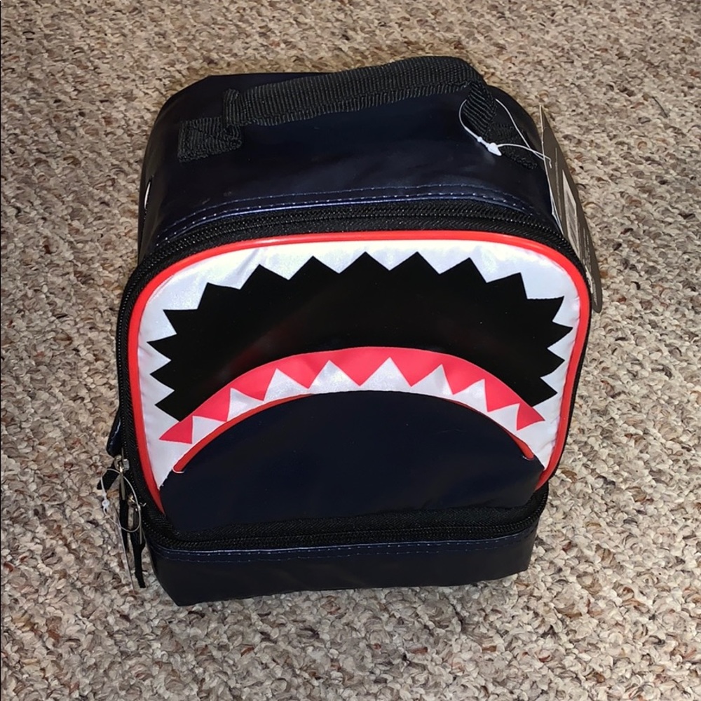 Lunch box
